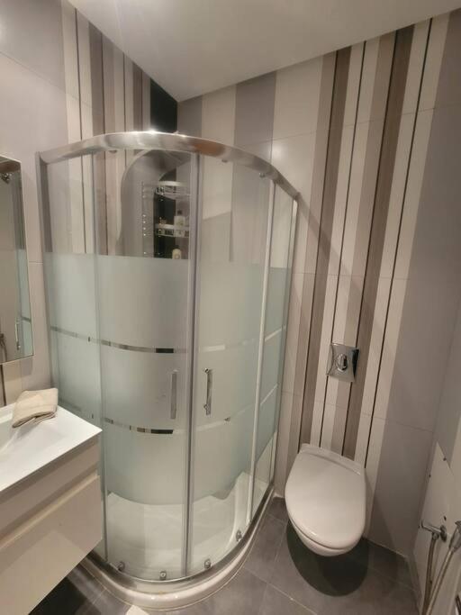 Un Tres Beau Studio Luxueux Арьяна Экстерьер фото